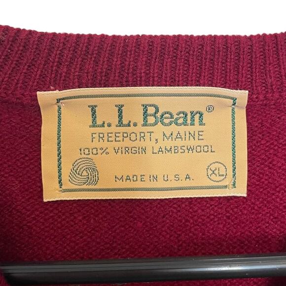 Vintage LL Bean Mens Wool Sweater Vest V-Neck Classic Red Made In USA Size XL - Picture 7 of 8